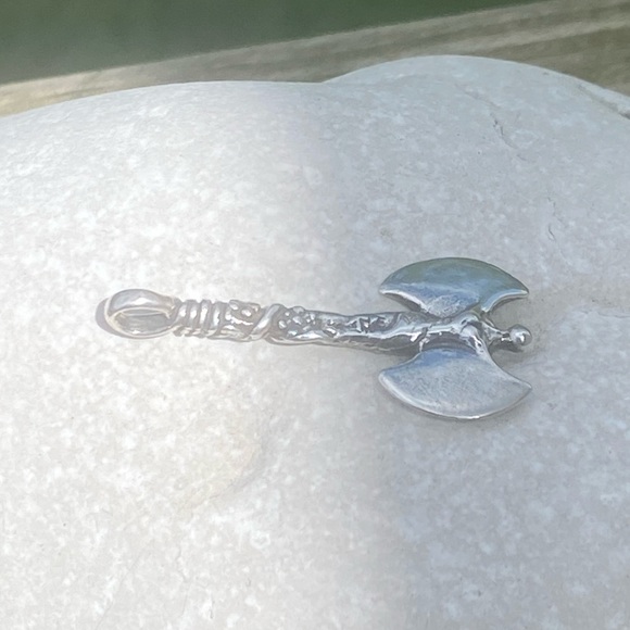 Labyris Goddess Pendant .925 Sterling Silver w/ genuine Carnelian Made in USA - Picture 10 of 11